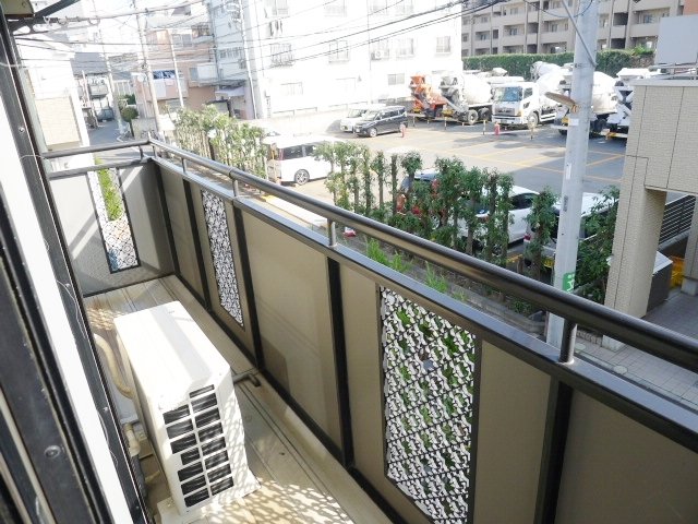 バルコニー