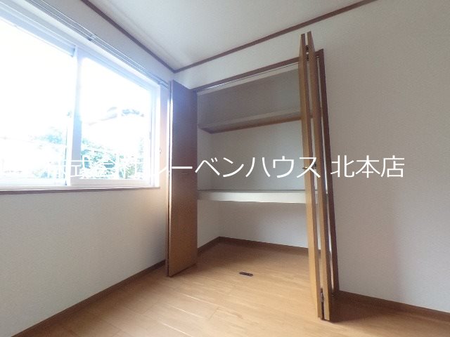 収納　同物件反転別部屋参考写真