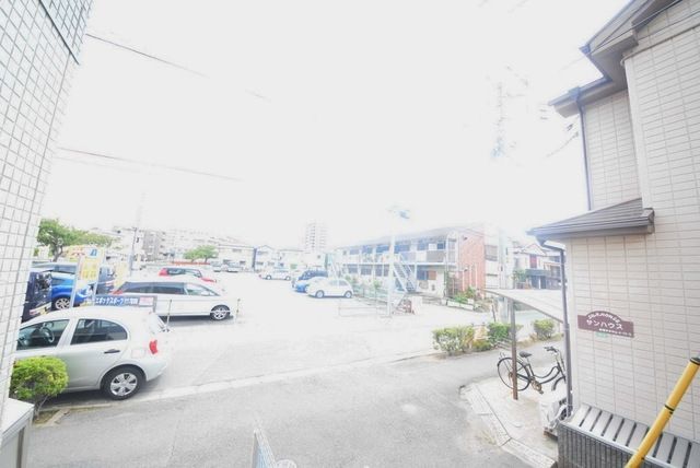 眺望　明るい陽射しの差し込む立地