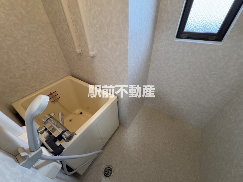 西鉄天神大牟田線 西鉄久留米駅 徒歩6分 6階建 築43年の風呂写真
