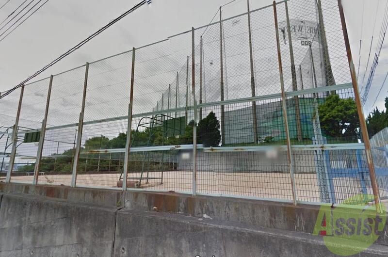 中学校　神戸市立 伊川谷中学校（中学校）まで1028m