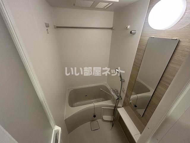 ＪＲ大阪環状線 福島駅 徒歩10分 11階建 築2年の風呂写真