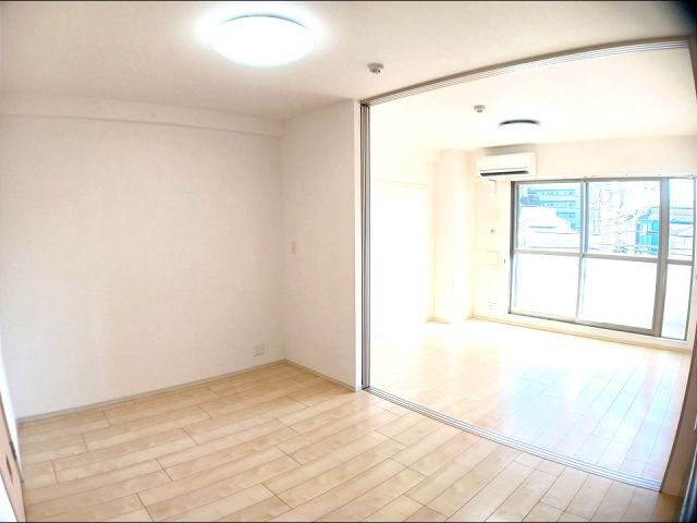 ルブス湘南の内装写真