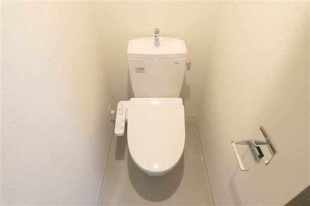 プレサンスハーバーランドアンド・シーのトイレ写真