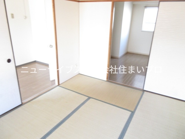 大西マンションの居間写真