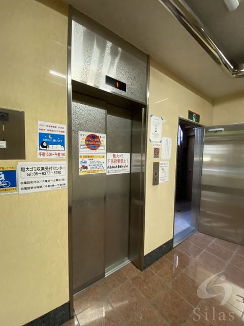 ロビー