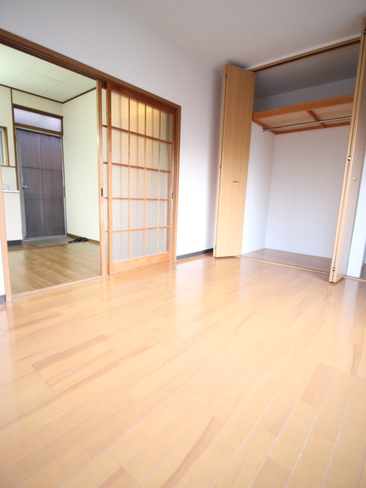 コ-ポマツイの居間写真