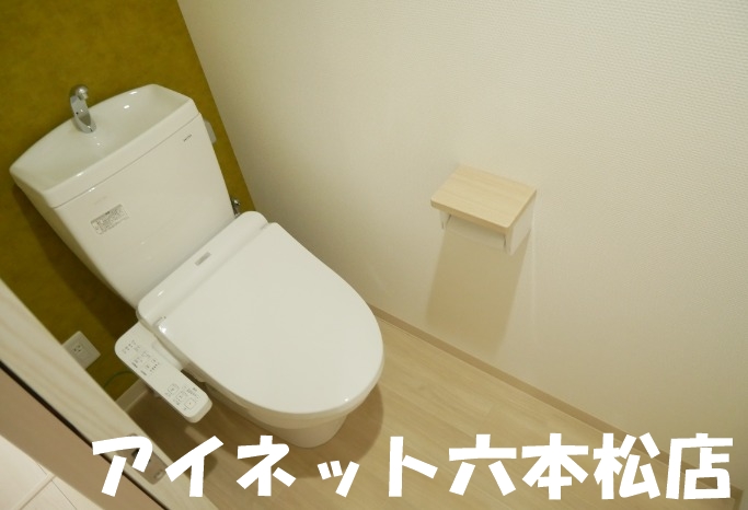 地下鉄空港線 唐人町駅 徒歩2分 10階建 築5年のトイレ写真