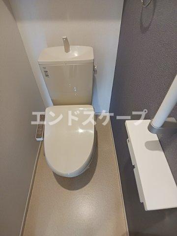 ＪＲ信越本線 磯部駅 徒歩22分 2階建 築5年のトイレ写真