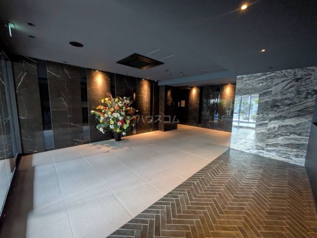 LUXENA KADOMAの外観写真