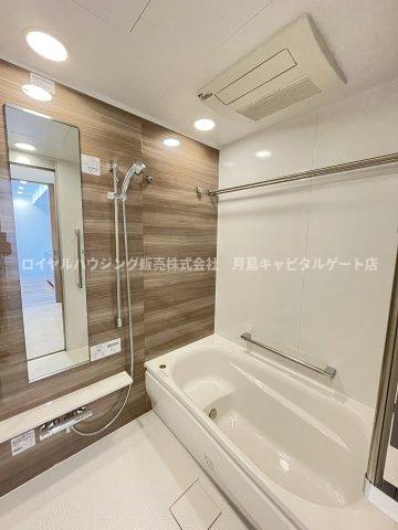 バス・シャワールーム　同マンションの別部屋参考写真となります。