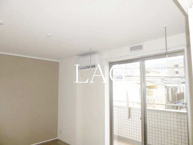 居室・リビング　洋室のお部屋です。
