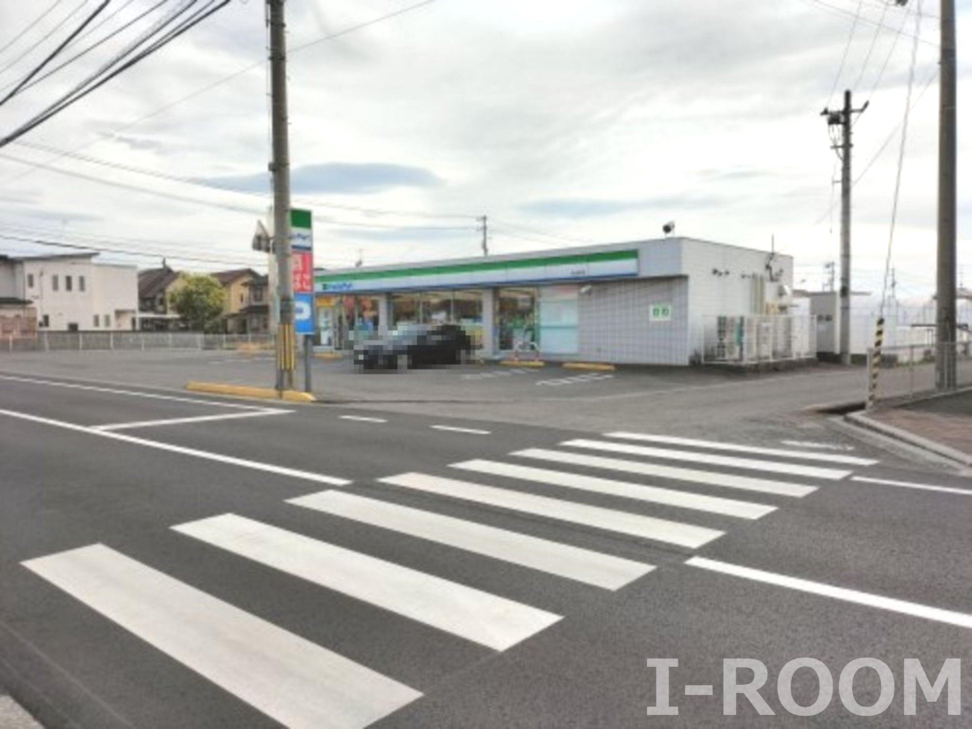 コンビニ　ファミリーマート 松山余戸店（コンビニ）まで553m