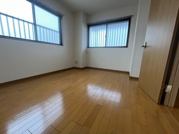 Century21の居間写真