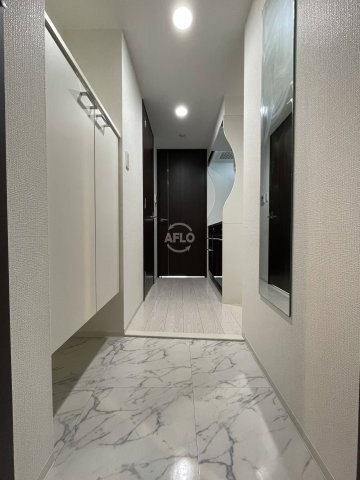 玄関　BASE NAMIYOKE　玄関