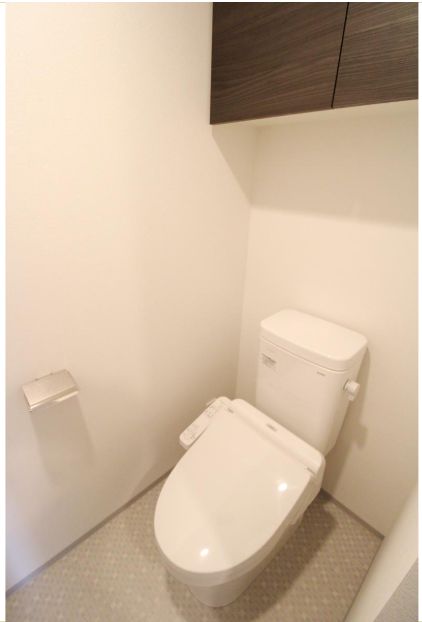 都営浅草線 本所吾妻橋駅 徒歩10分 7階建 築5年のトイレ写真