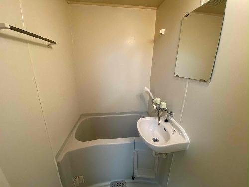 バス・シャワールーム　※同タイプ部屋の写真となります