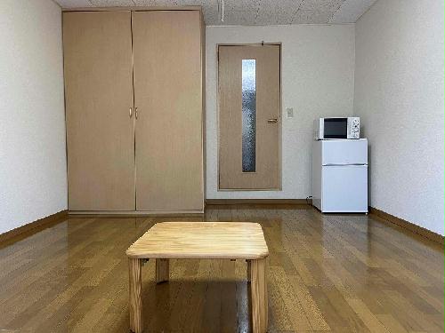 居室・リビング　※同タイプ部屋の写真となります