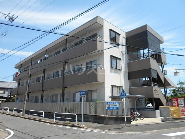 名古屋市天白区元八事のマンションの建物外観