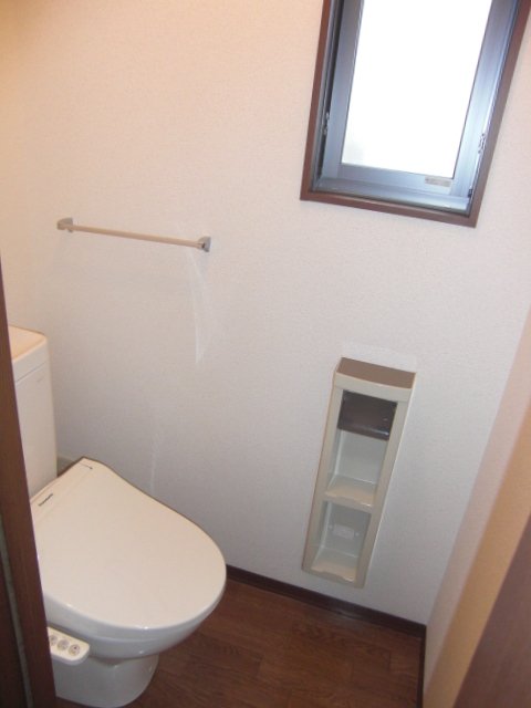 トイレ　洗浄便座付