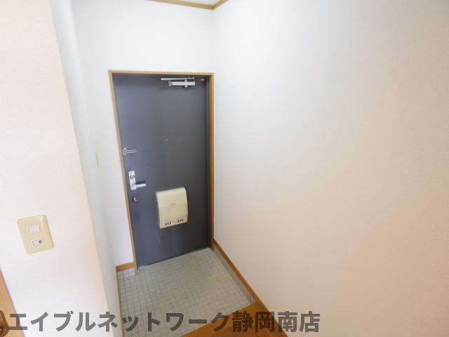 玄関　ゆったりとした玄関です