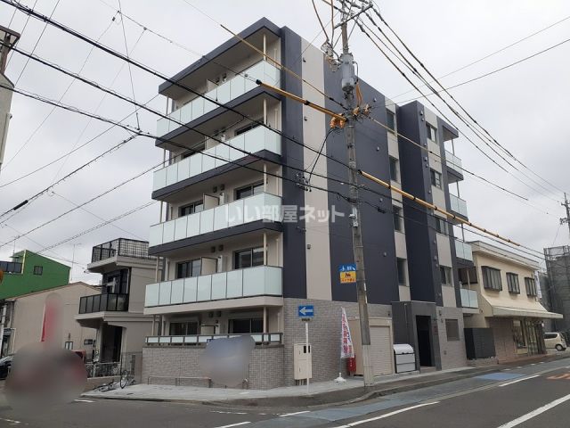 静岡市葵区大工町のマンションの建物外観