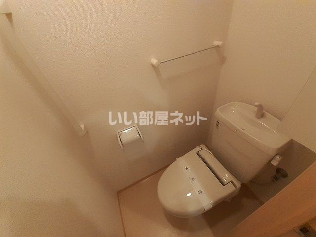 【ヌウボー塩小路のトイレ】