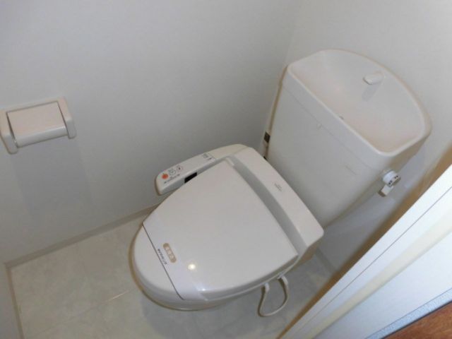 【神戸市中央区熊内町のマンションのトイレ】