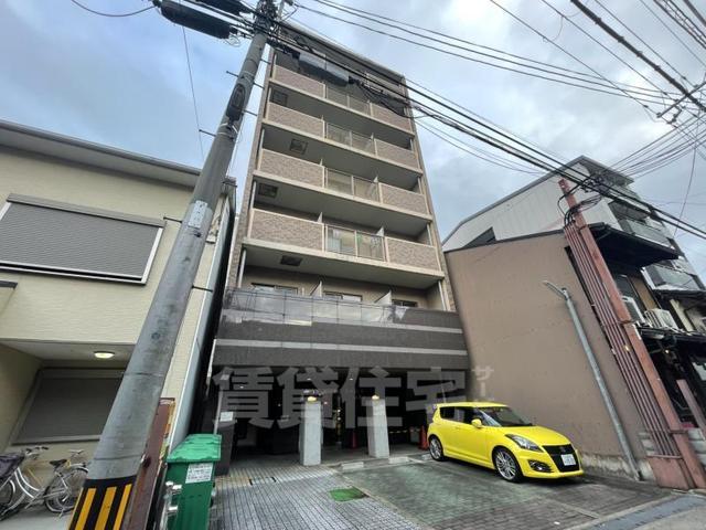 【京都市中京区藤岡町のマンションの建物外観】