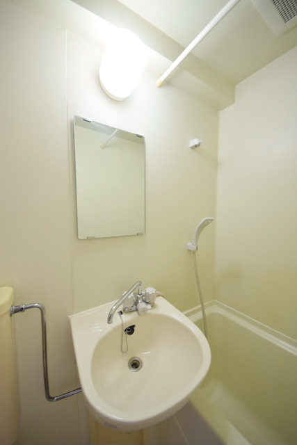 洗面設備　～身だしなみを整えて～