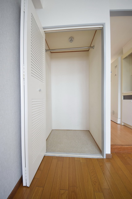 収納　～洋服もいっぱいはいるね～