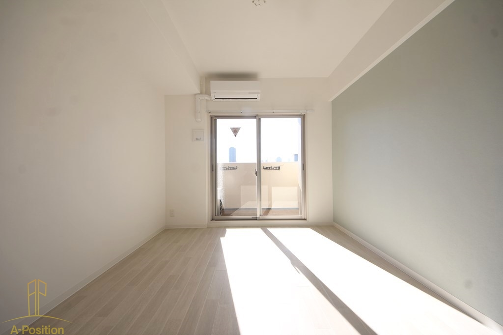 居室・リビング　エグゼ天神橋