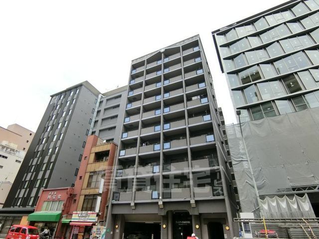 京都市下京区傘鉾町のマンションの建物外観