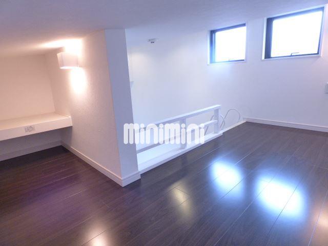 居室・リビング　ロフトも広くていいですね