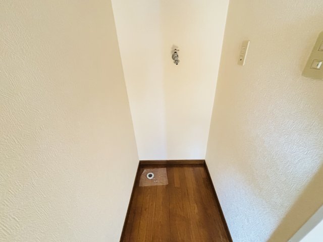 その他　室内洗濯機置き場です