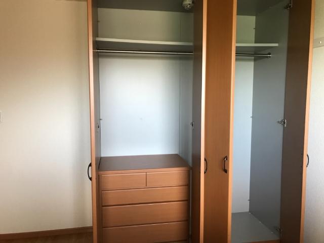 収納　クローゼット