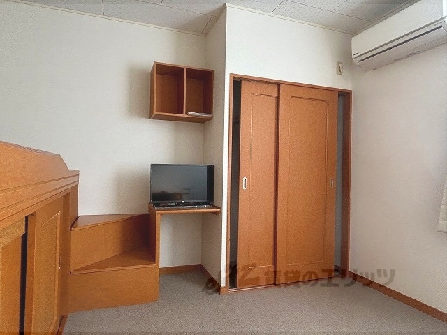 居室・リビング　洋室