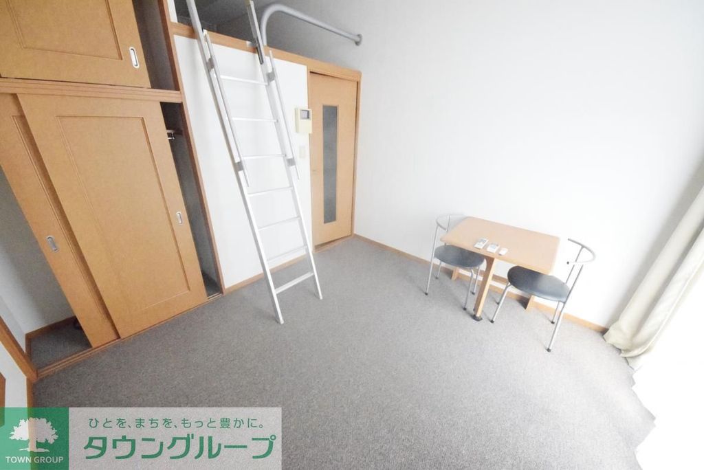 居室・リビング　収納