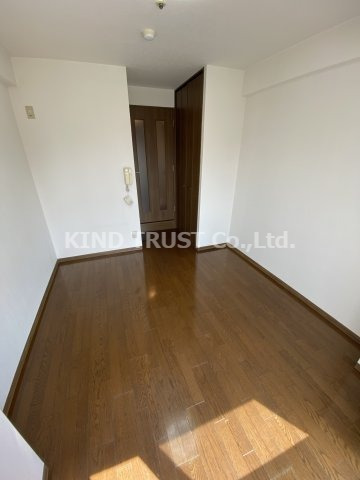 居室・リビング　居間です