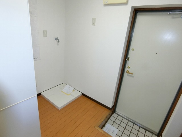 その他部屋・スペース　洗濯機置き場は室内です。