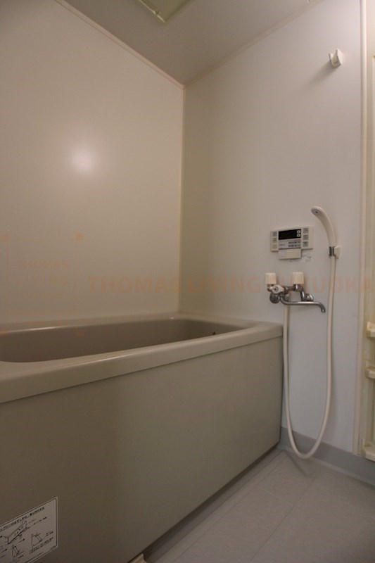 バス・シャワールーム　追い焚き機能付きの浴室・別号室参考写真