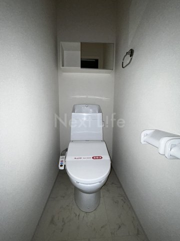 トイレ　ウィング