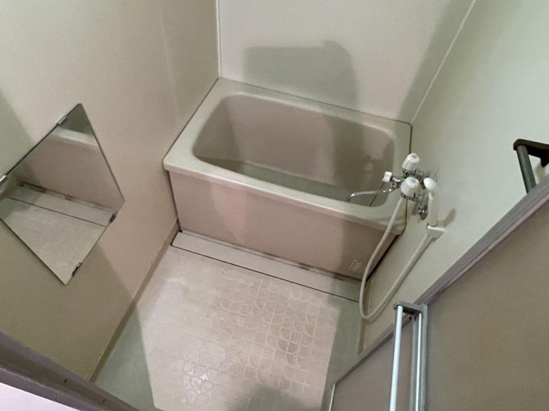 バス・シャワールーム　浴室