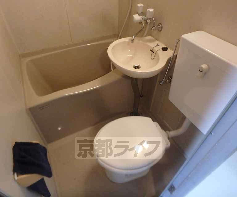 バス・シャワールーム　機能的なユニットタイプです