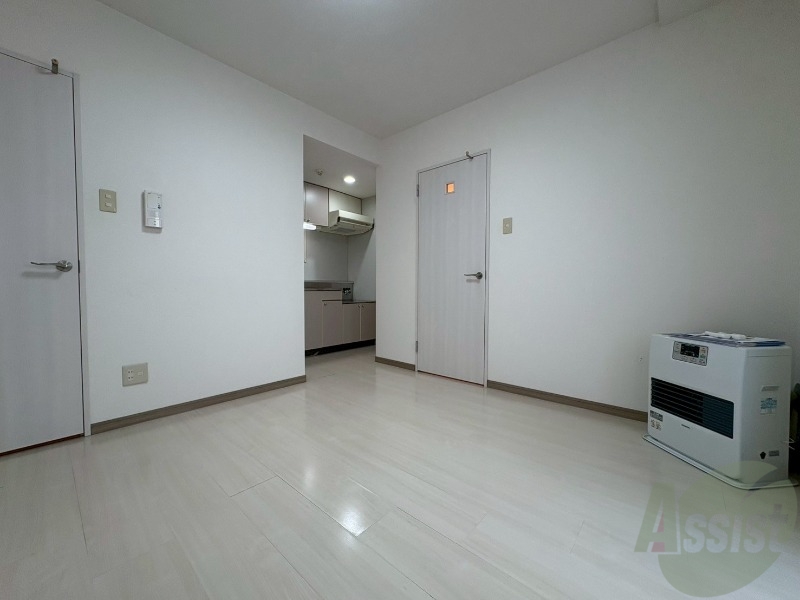 居室・リビング　広くてきれいなリビングです！快適に過ごせそうですね。