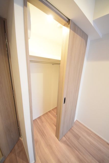 収納　別タイプ部屋　参考写真です