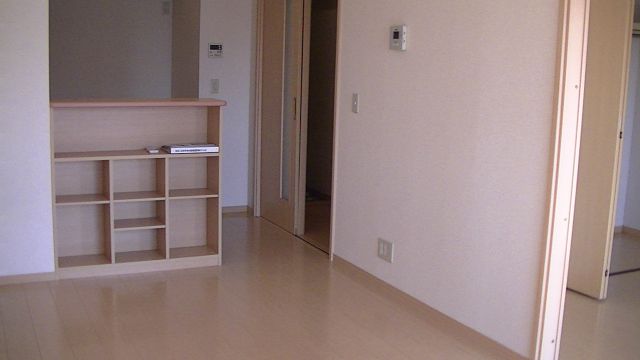 グランシャリオフォルテの居間写真