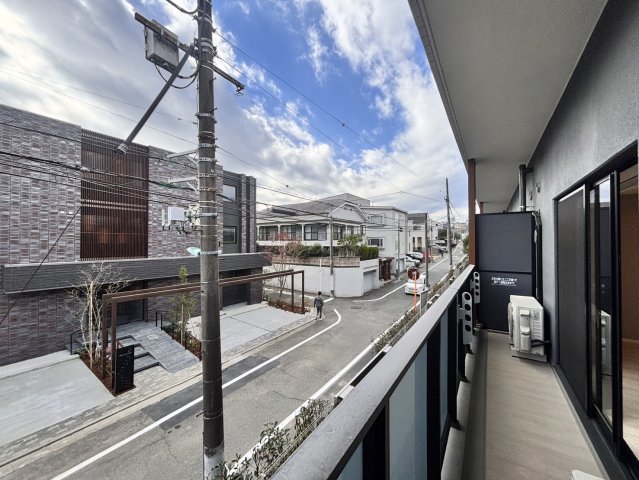 バルコニー　※別室参考写真