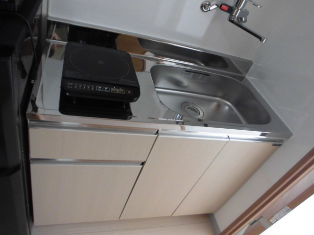 キッチン　キッチンは1口IHコンロ付きです。