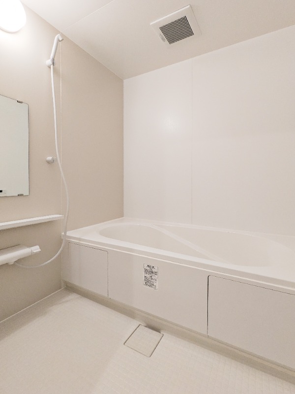 バス・シャワールーム　図面と現状に相違がある場合には現状を優先